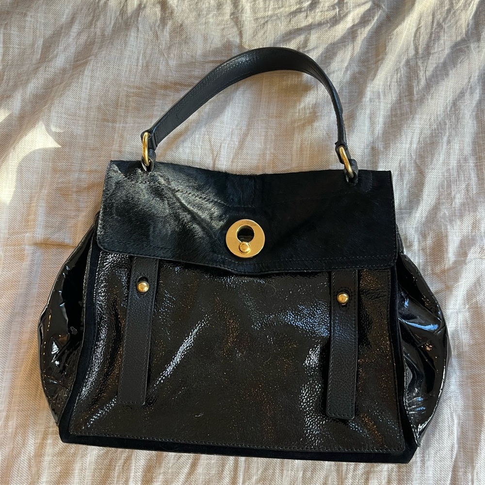 Discontinued YSL Muse two bag in patent leather and calf skin